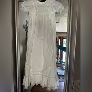 Elegant White Lace Kids Dress